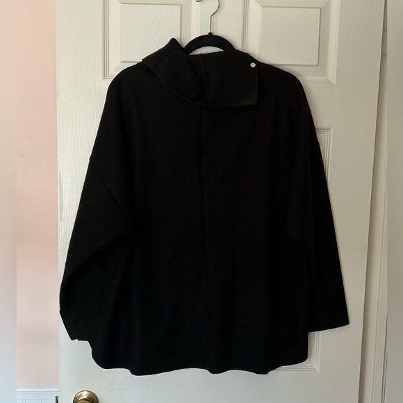 Zara Top - Picture 2 of 14